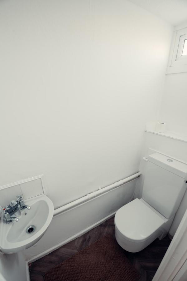 Comfy Home-Wood Green Londen Buitenkant foto